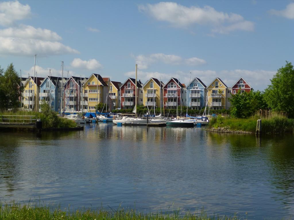 Hotel Adler Greifswald Exteriör bild